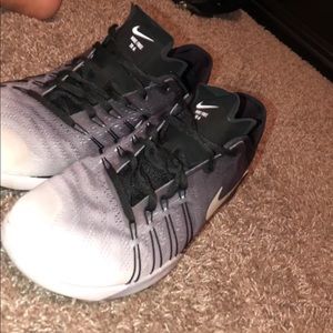 women’s nike shoes